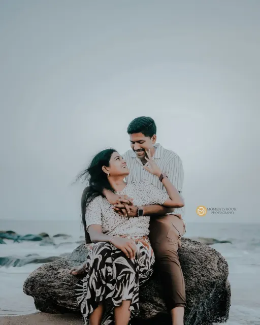A Story of Love by the Shore